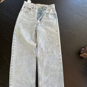 Levi's Ribcage Straight Ankle Jean